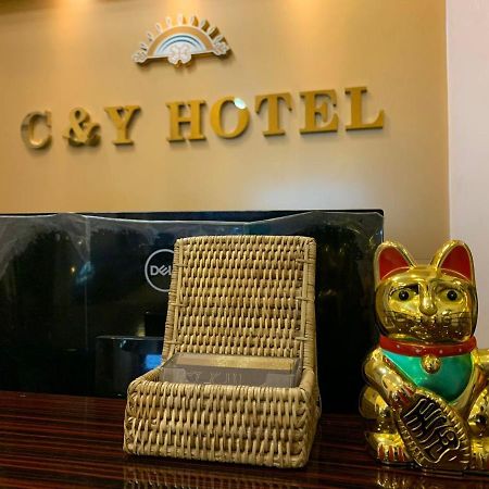 C & Y Hotel Yangon Exteriör bild